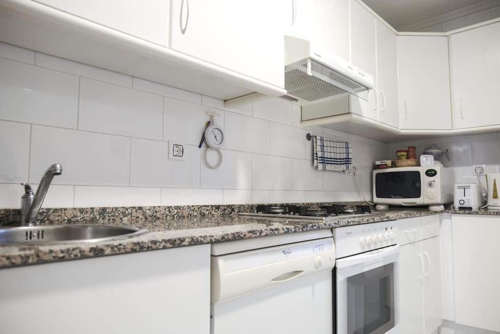 La Casina De Cori Apartment Luarca Luaran gambar