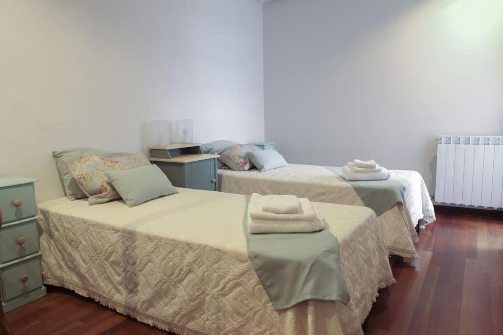 La Casina De Cori Apartment Luarca Luaran gambar